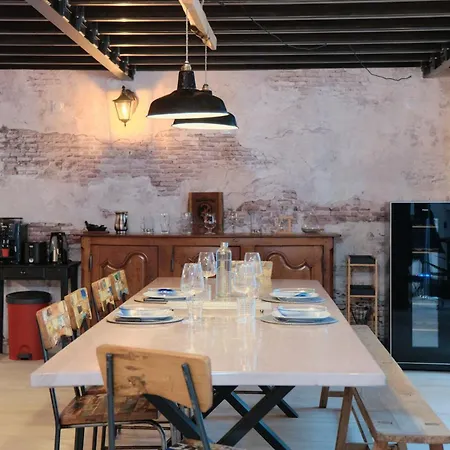 Apartamento Immersive Loft, 2 Bedrooms, Downtown, Parking