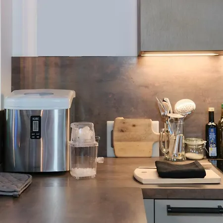 Immersive Loft, 2 Bedrooms, Downtown, Parking *