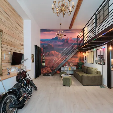 Immersive Loft, 2 Bedrooms, Downtown, Parking Appartement